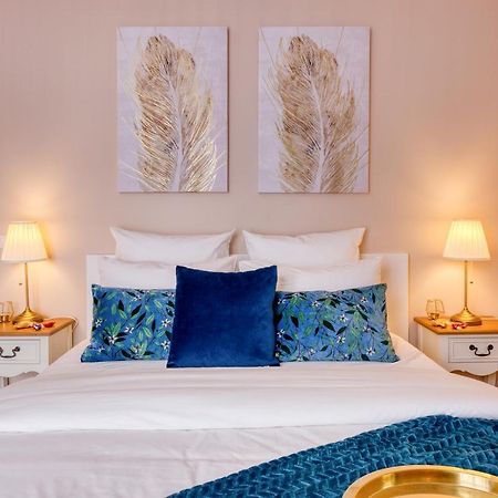 Studio Hotel - Lit King Size - Parking - Wifi - Proche Cdg Livry-Gargan Exteriér fotografie