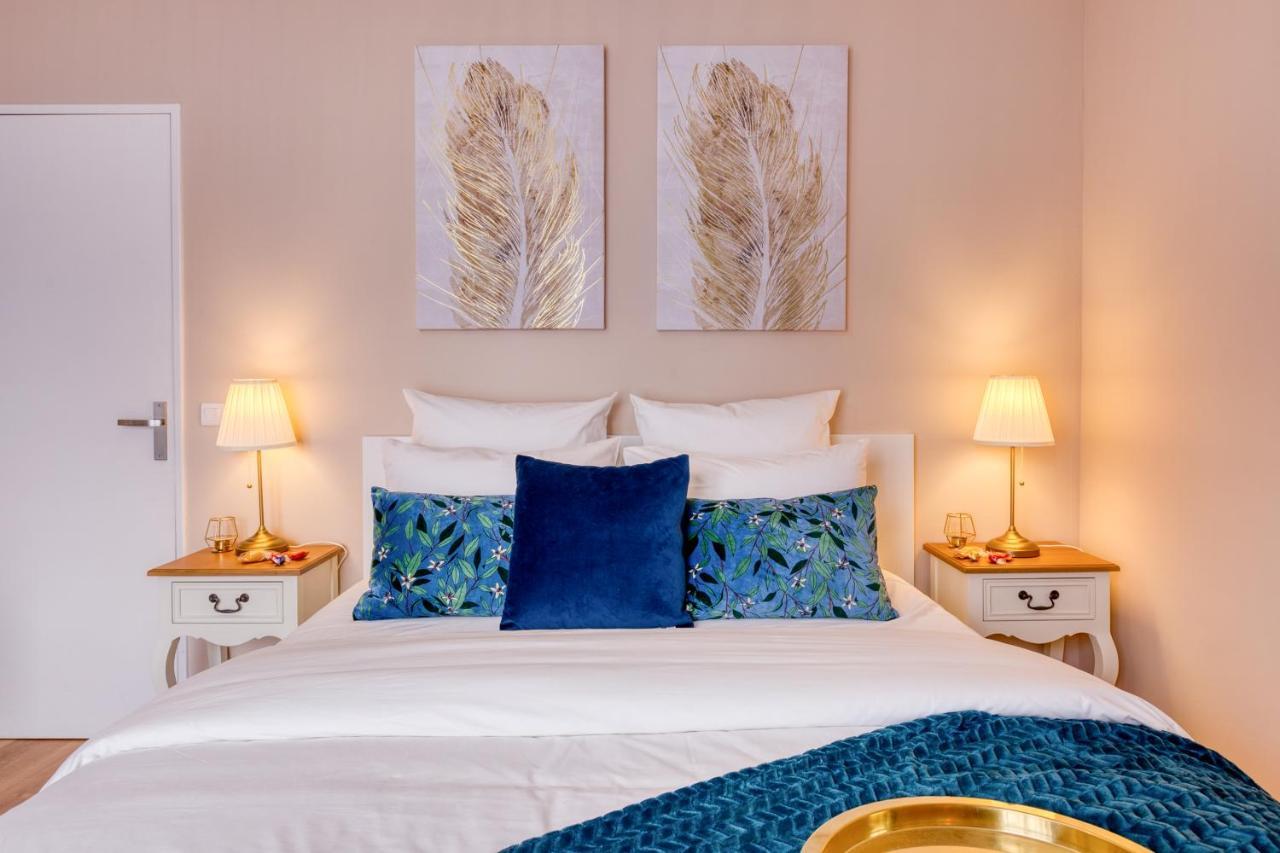 Studio Hotel - Lit King Size - Parking - Wifi - Proche Cdg Livry-Gargan Exteriér fotografie
